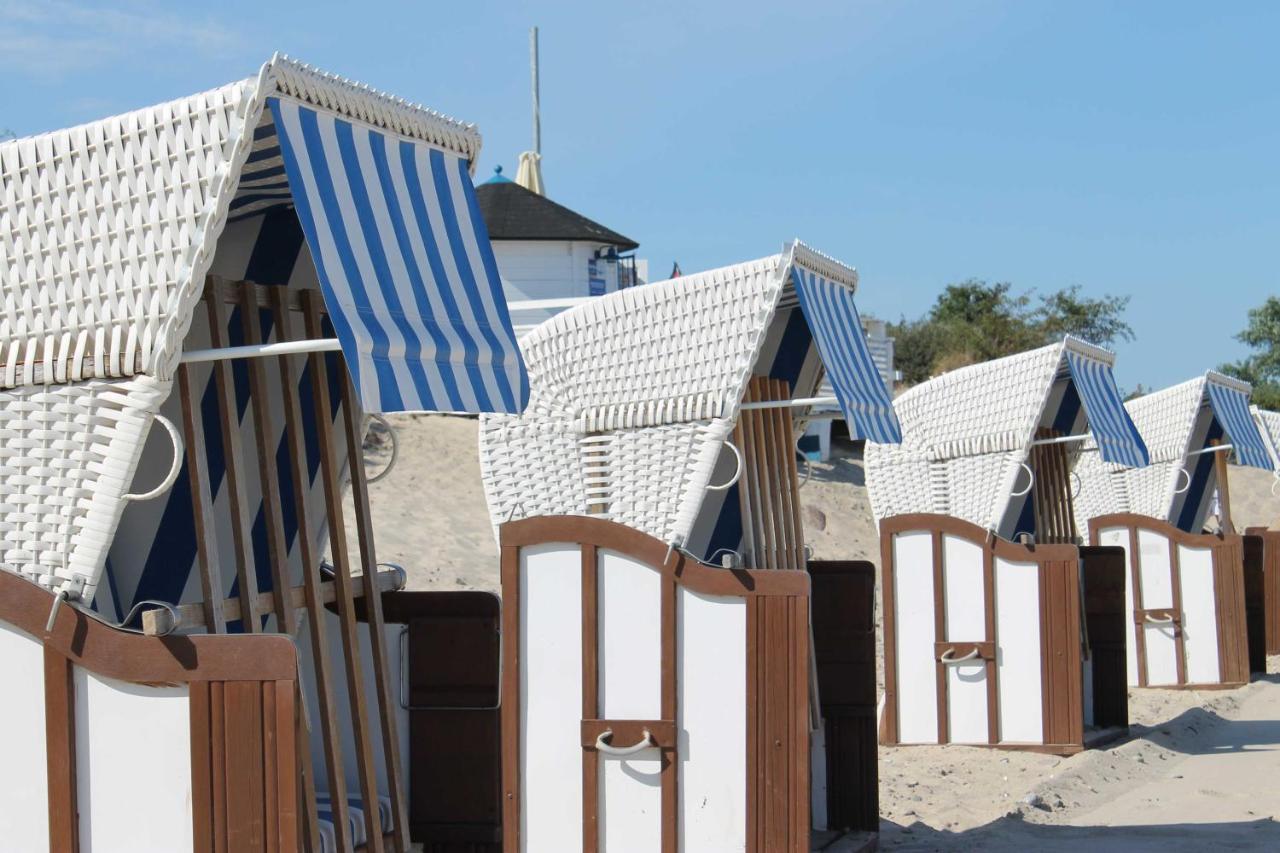 Ostsee Landhaus Am Schlosspark Ofc Wichmannsdorf Exterior foto
